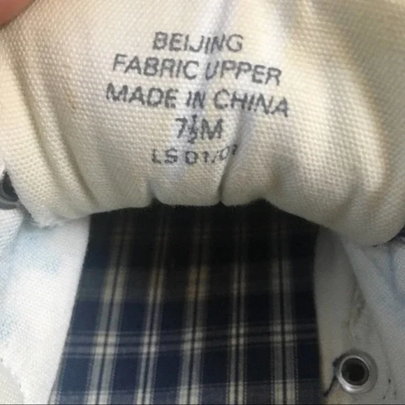 Villager 7 1/2 Blue Tropical Print Sneakers - Picture 4 of 6